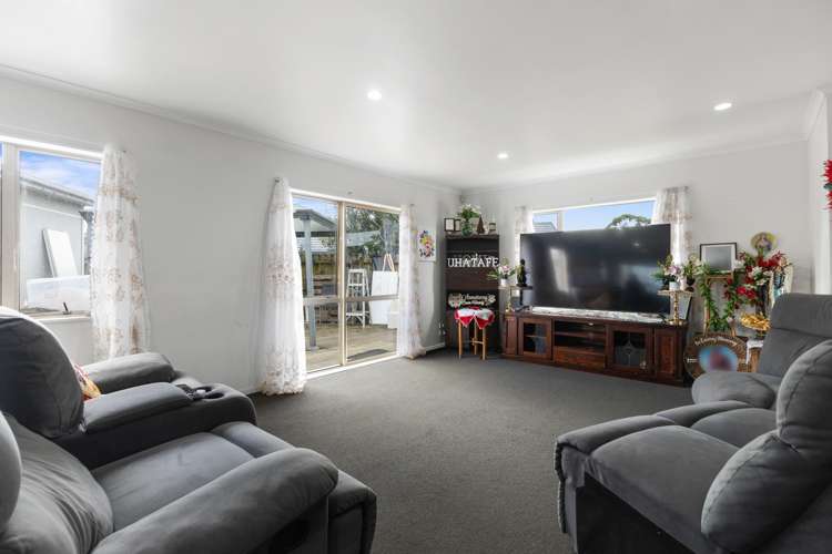 24 Abiru Crescent Favona_1