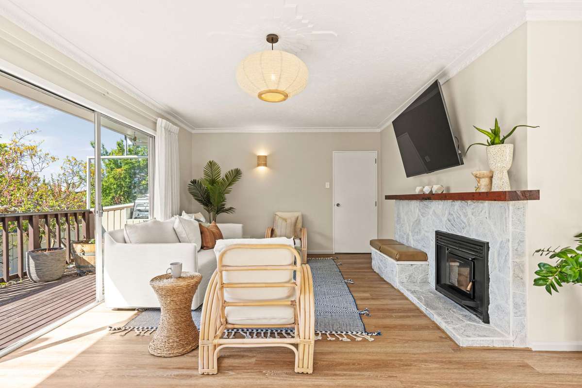 6 Soleares Avenue_1