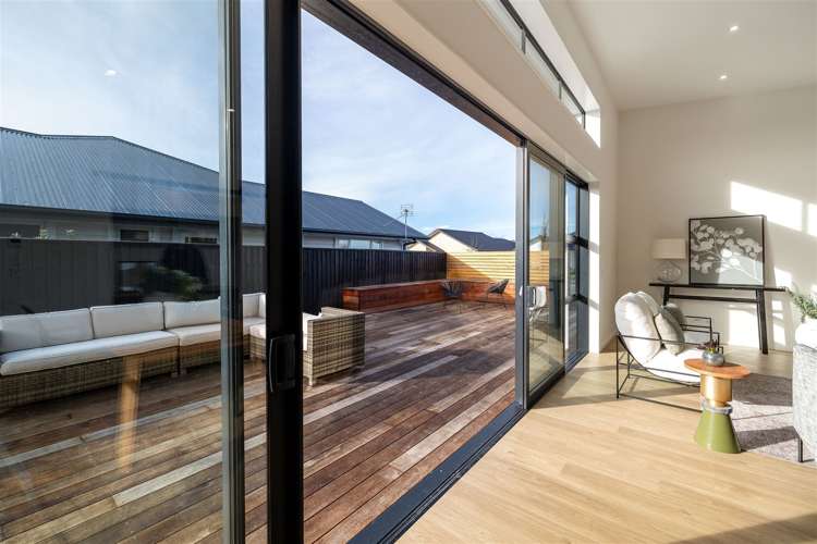 5 Florence Drive Lincoln_10