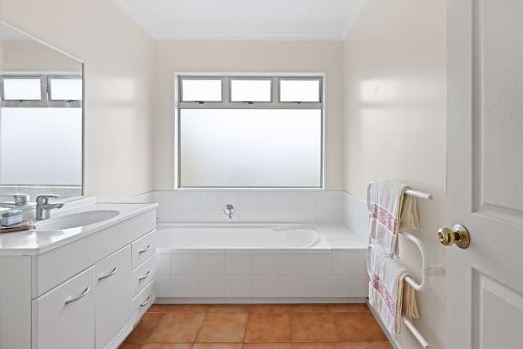 3 Dugald Court Rototuna_13