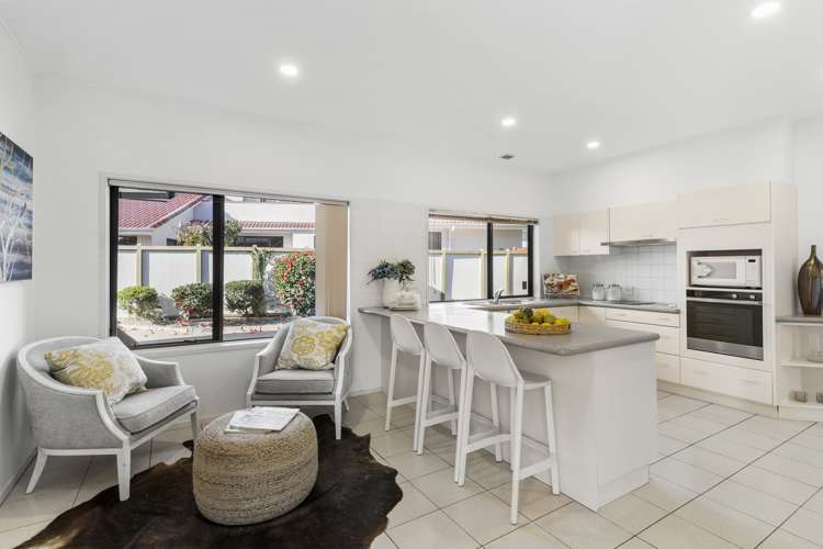 23 Gillard Place Eastern Beach_8