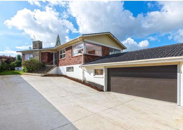 3 Spacious Rooms plus 3 utlity rooms