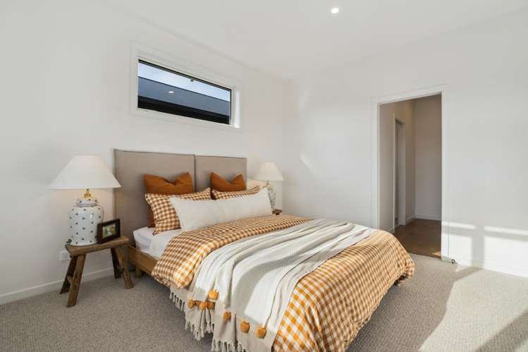 105 Burdon Loop Lake Hawea_14