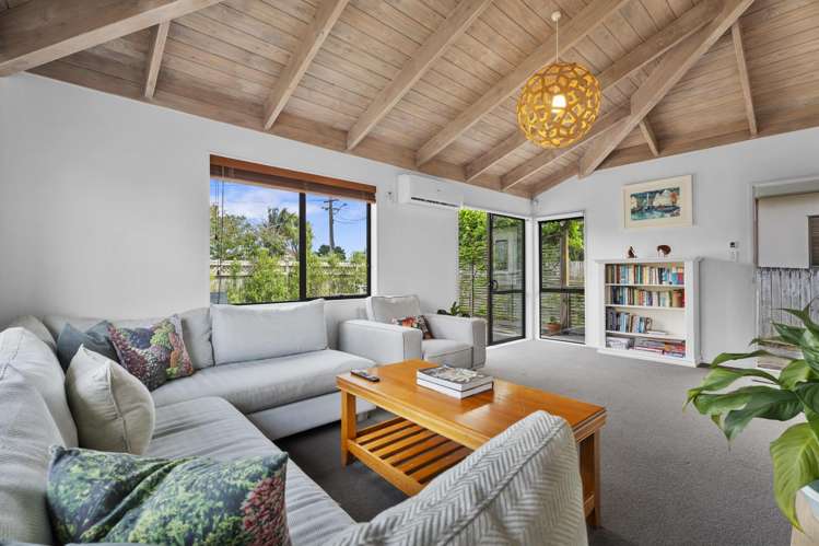 10A Barrack Road Mt Wellington_11