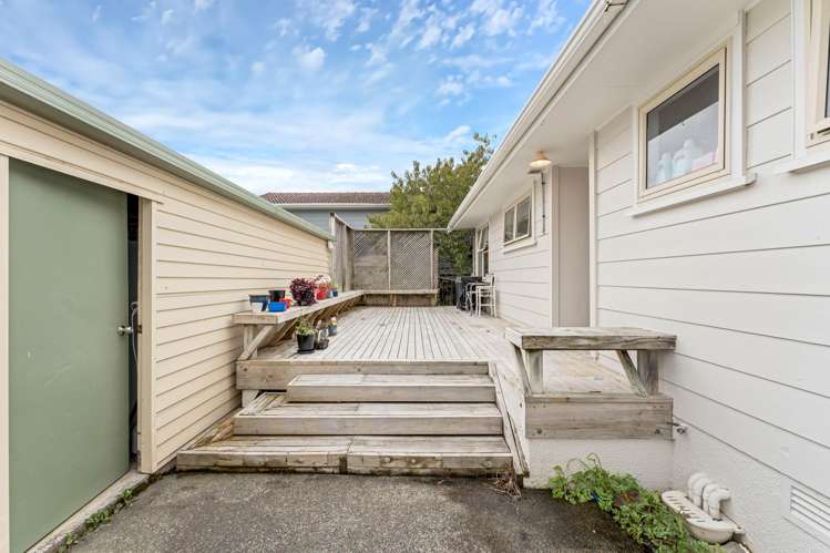 41 Paterson Avenue West Pukekohe_12