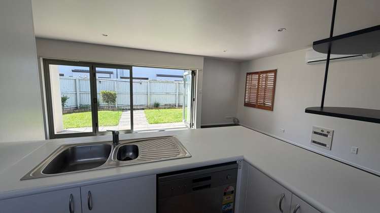 2/19 Hills Road Edgeware_2