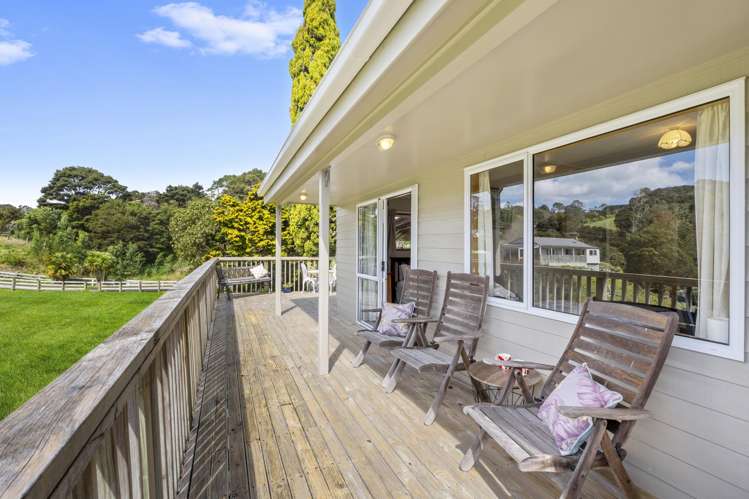 1180 East Coast Road Redvale_18