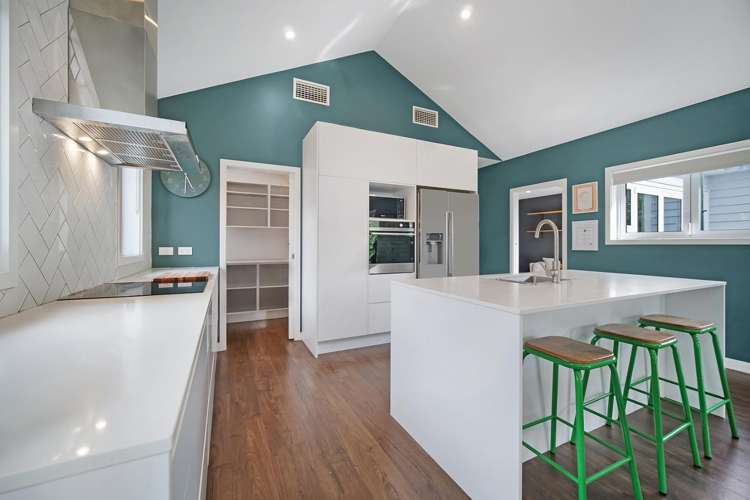 8 Leebank Crescent 1777_3
