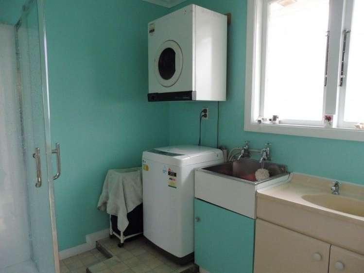 23 Wairau Road Picton_11