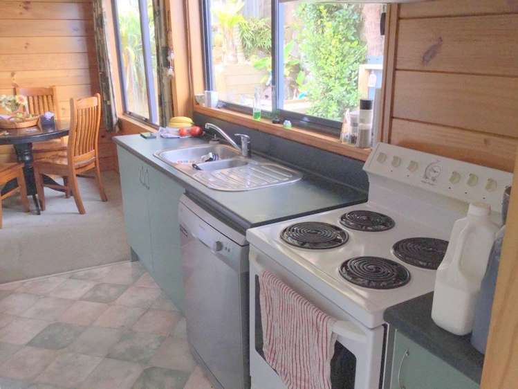 49b Twentysecond Avenue Gate Pa_5