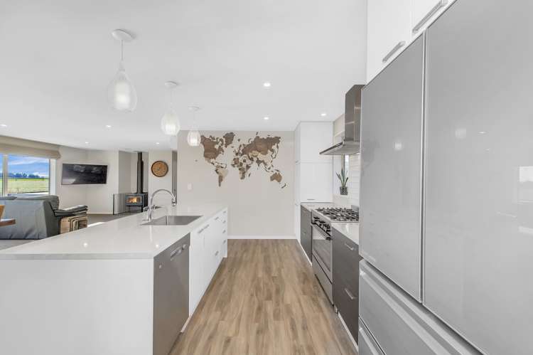 9 Dundee Close Darfield_7