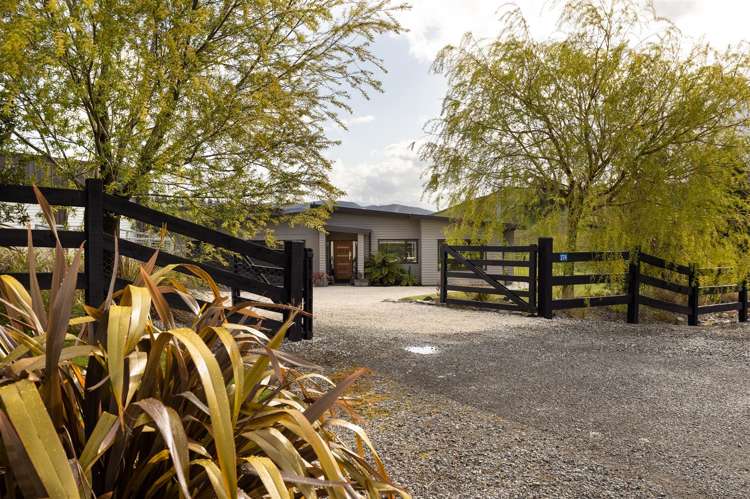 274 Delta Lake Heights Renwick_26