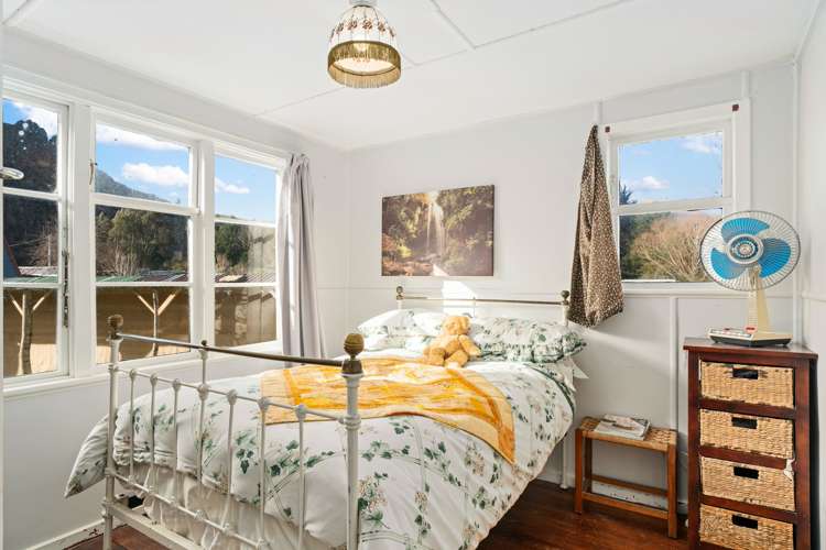 21 Hythe Street Lumsden Surrounds_9