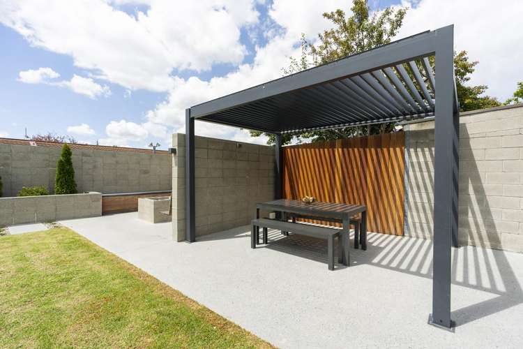 5 Bernard Street Avenues_22