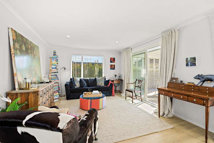 24 Laly Haddon Place Matakana_8