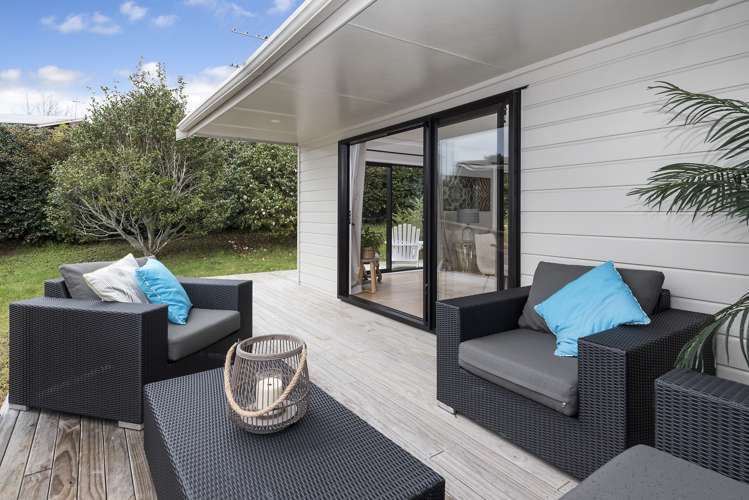 8a Diosma Place Botany Downs_2