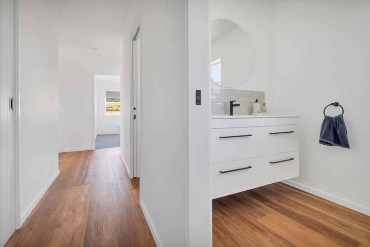 323 Nayland Road Stoke_13