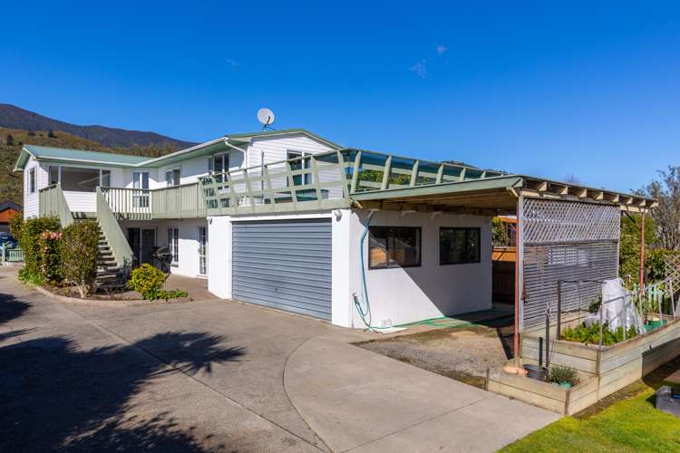 48 Beach Road Waikawa_32