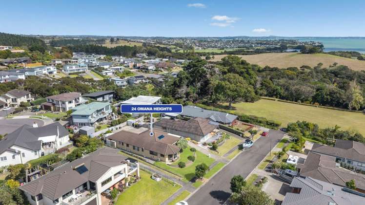 24 Omana Heights Drive Maraetai_27