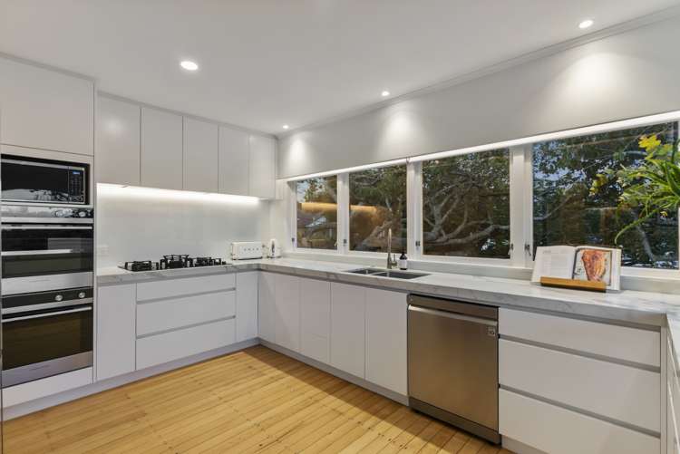 18 Bingley Avenue Epsom_16