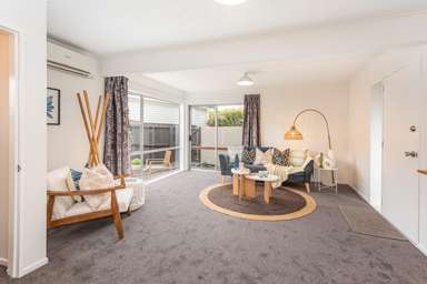 2/44 Alexandra Street_1