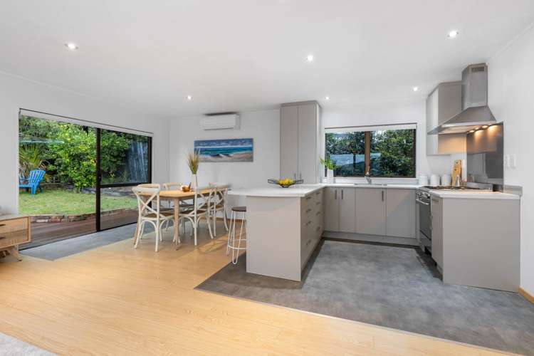 2b Hammond Avenue Hatfields Beach_7