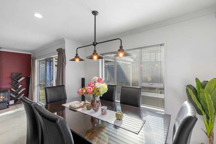 20 Ronald Scott Grove Riverstone Terraces_8