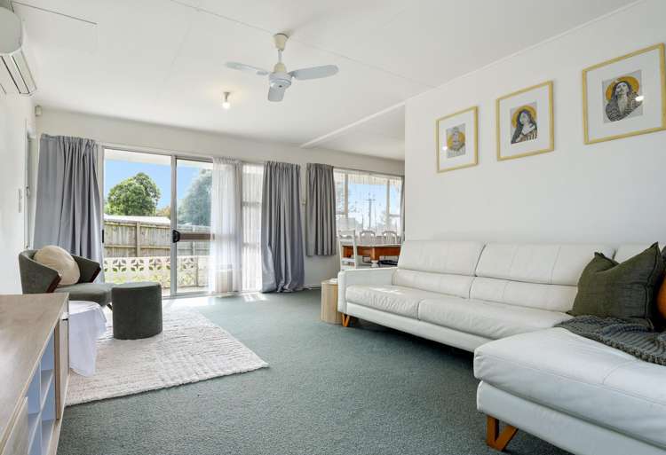 1 Bay Grove Pukehangi_2