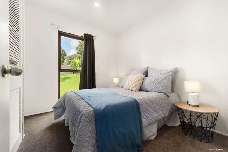 2/5 Hogans Road Glenfield_10