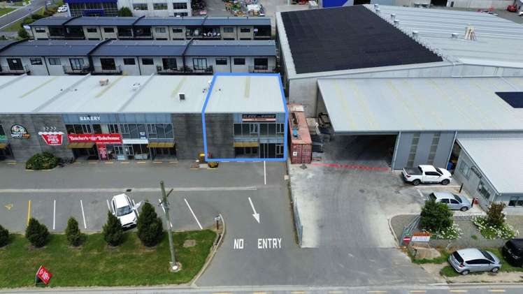 Unit 1, 15 George Holmes Road_0