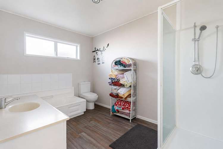 15 Clyde Street Utuhina_15