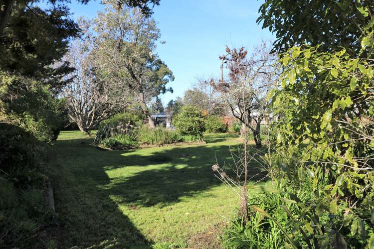 29 Garrison Street Carterton_24