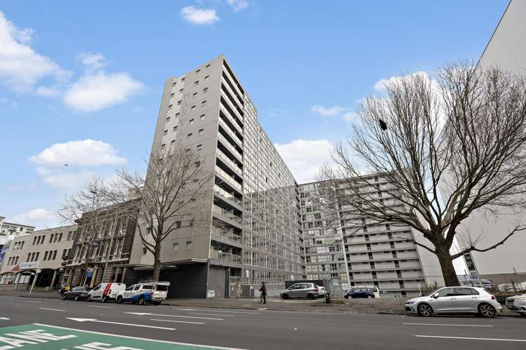 6E/147 Hobson Street Auckland Central_12