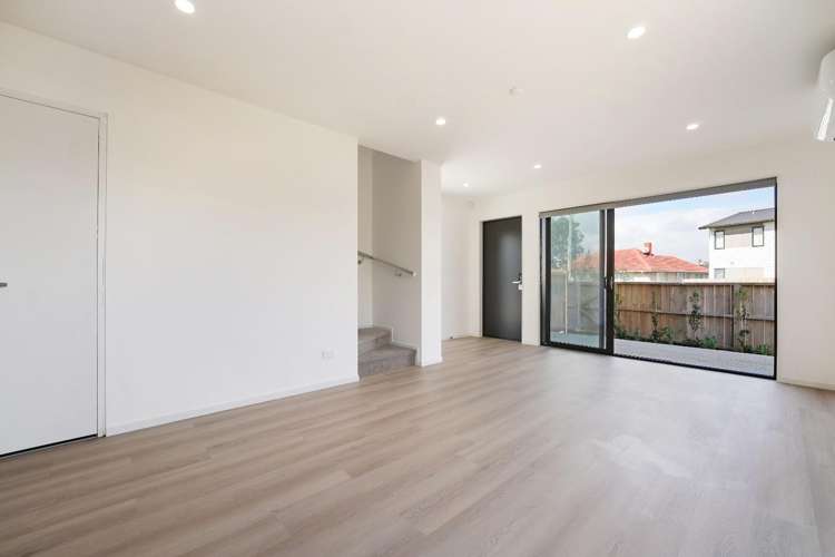 2/42 Jolson Road 1816_3