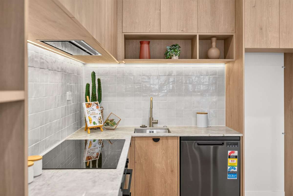 32/14 Scott Road_5