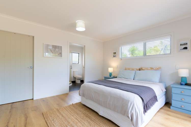 7 Simpson Crescent Raumati Beach_17