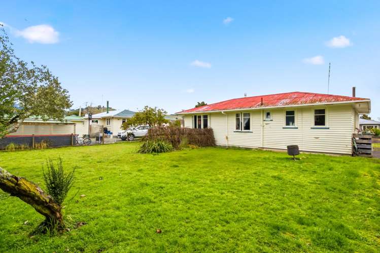 11 Leese Street Taumarunui_13