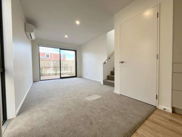 8/176 England Street 1477_4