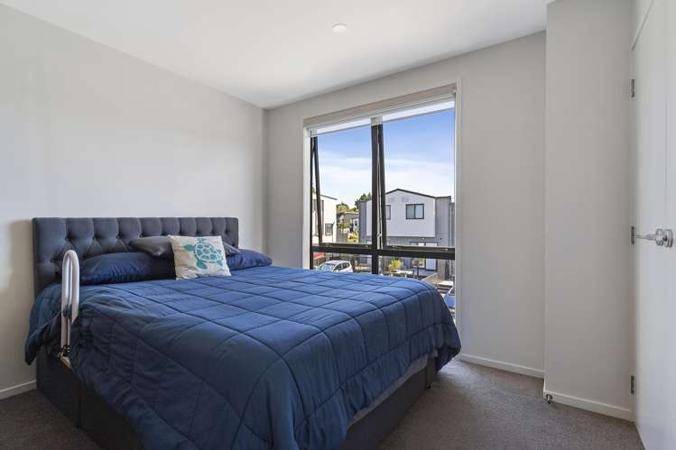 23 Canna Street Totara Park_11