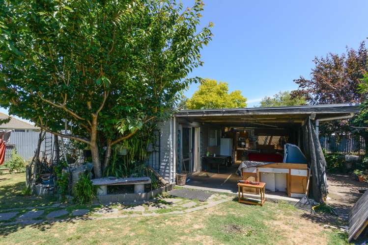 321 Tui Place Camberley_13