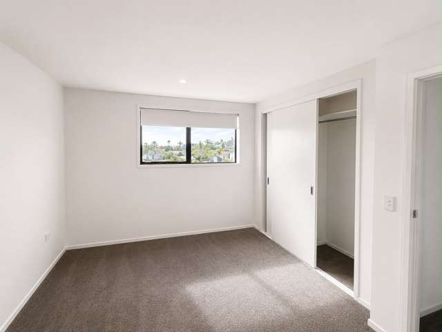 7/41 Kervil Avenue Te Atatu Peninsula_2
