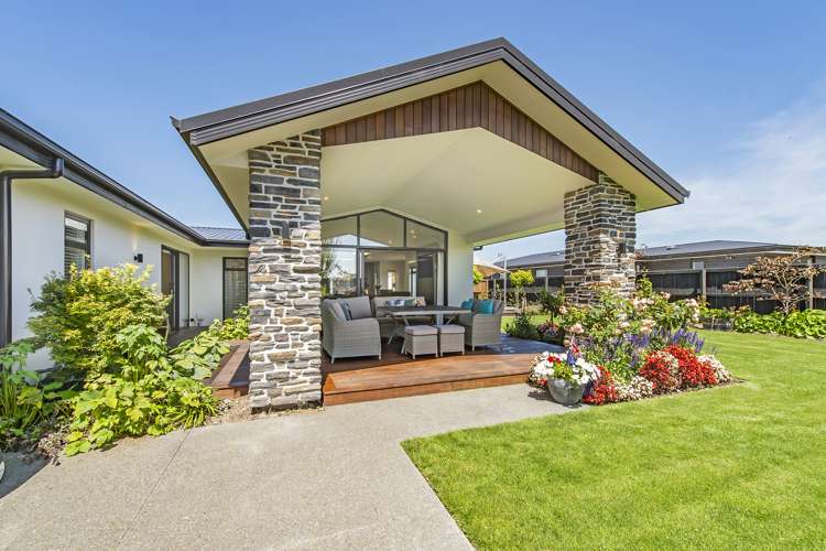 16 Vitalia Crescent Lincoln_23