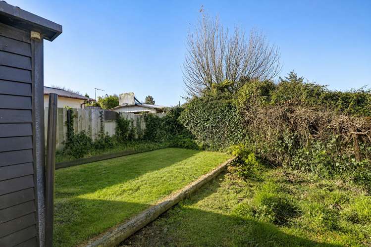 32 Gem Street Pukehangi_19