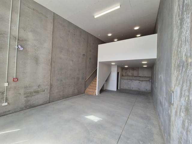 Unit 4, 9 Te Tupe Road Paraparaumu_1
