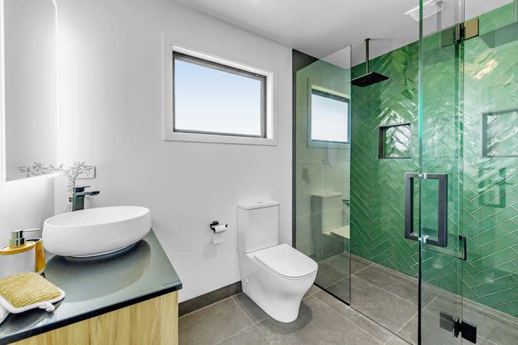 145 Verdeco Boulevard Lincoln_16