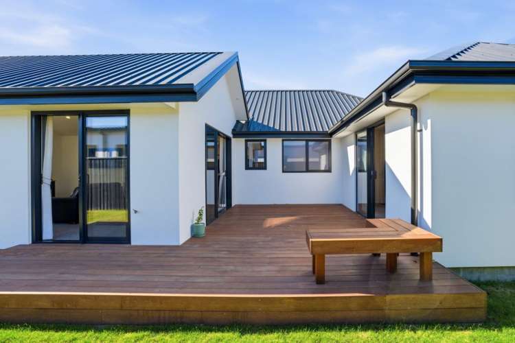 7 Twin Meadows Drive Casebrook_24