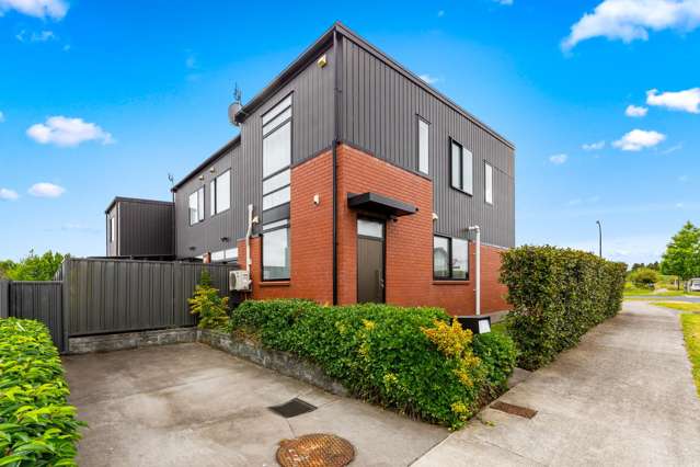 2-Bedroom Modern Townhouse in Karaka