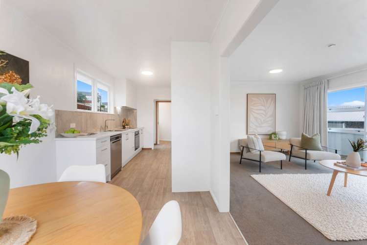 1/100 Bond Crescent Forrest Hill_7