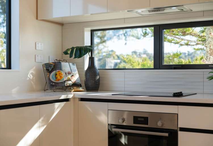 4/2A Torbay Heights_4