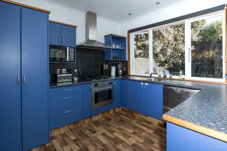 48 Luxmoore Road Waimataitai_9